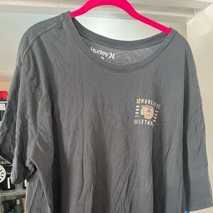 Men’s Hurley shirt
